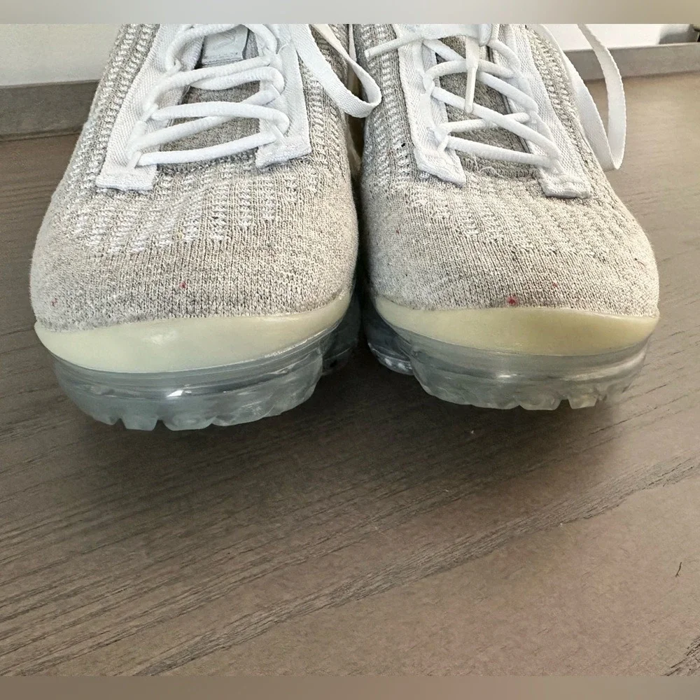 Nike Air VaporMax Flyknit White‎ Pure Platinum 9.5